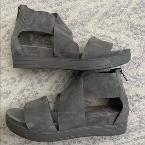 Eileen Fisher super soft grey suede sandals size 8. Worn once and like new.